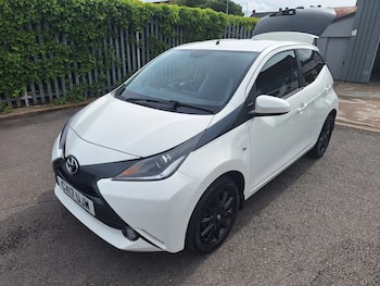 Used Toyota AYGO 2017 for sale - 79728373: Photo