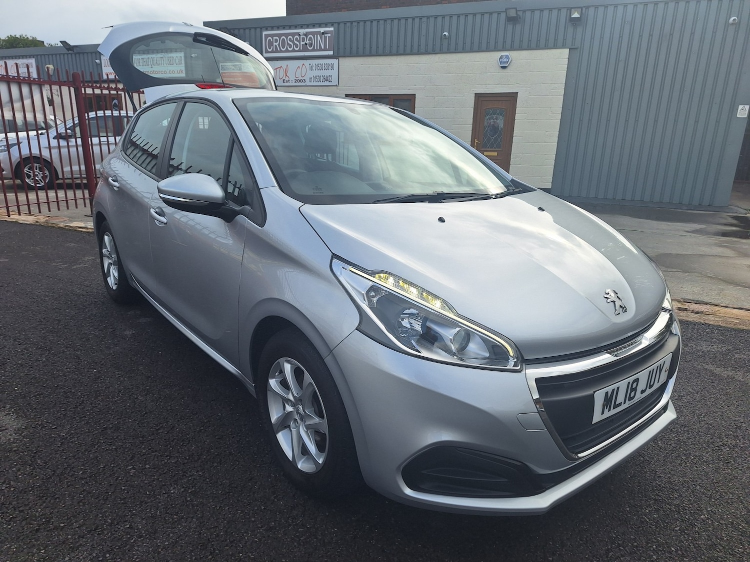 Used Peugeot 208 2018 for sale - 76579894: Photo 14