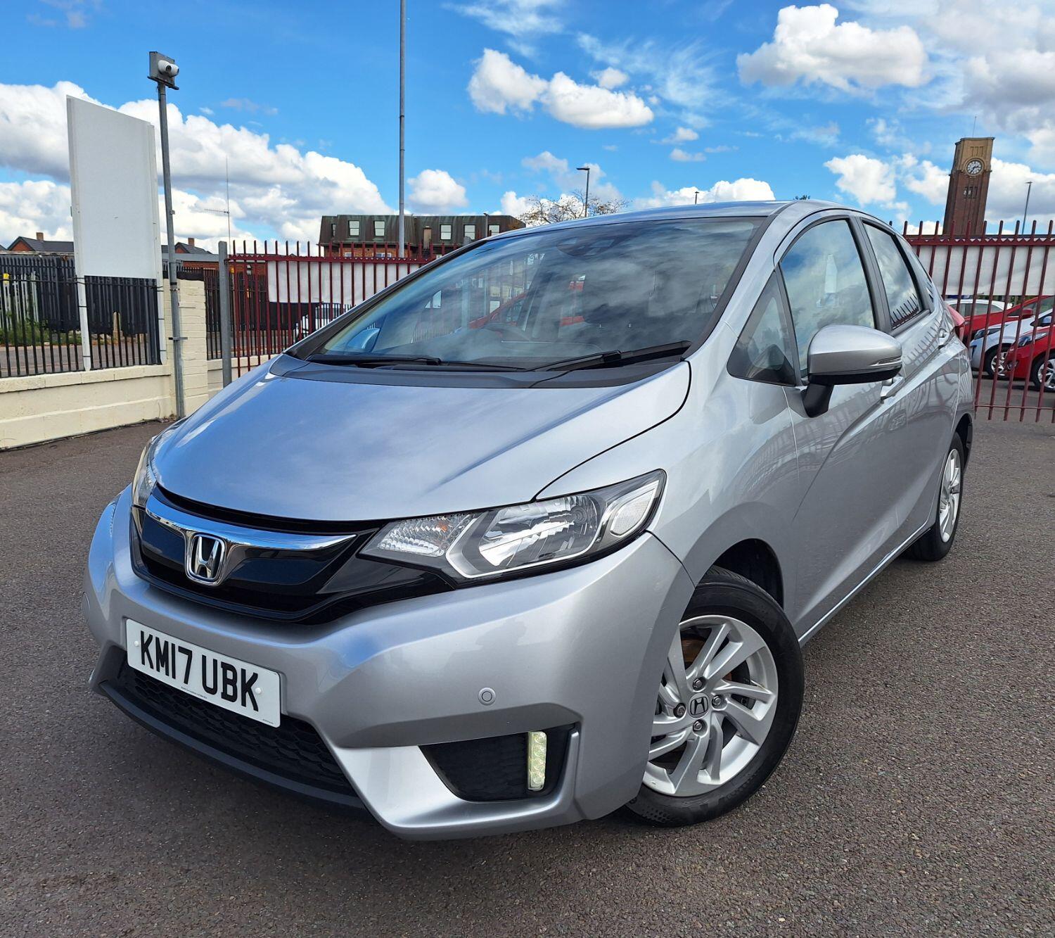 Used Honda Jazz 2017 for sale - 76579901: Photo 20