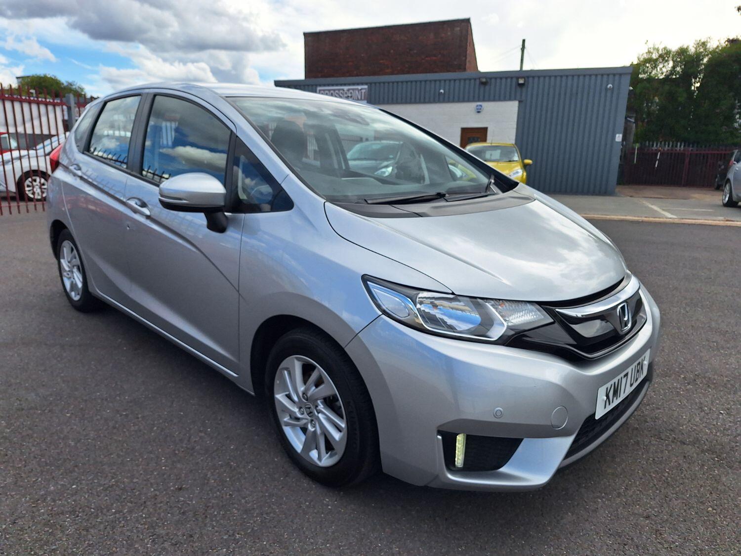 Used Honda Jazz 2017 for sale - 76579901: Photo 7