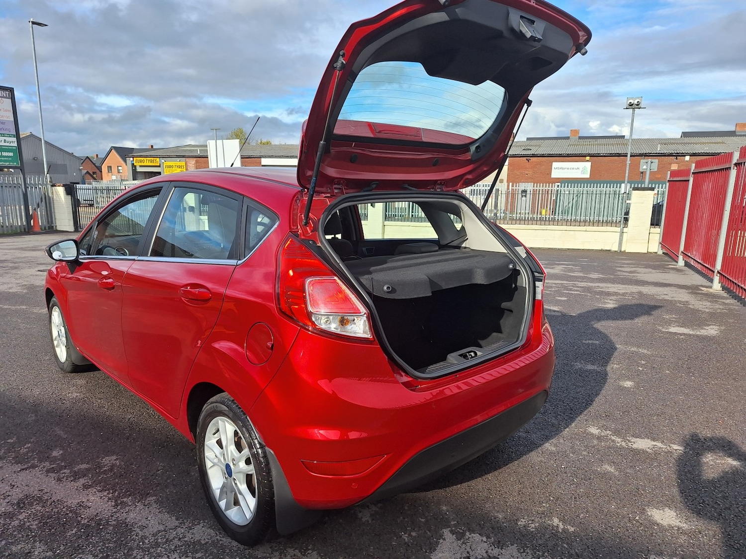Used Ford Fiesta 2016 for sale - 76579892: Photo 17