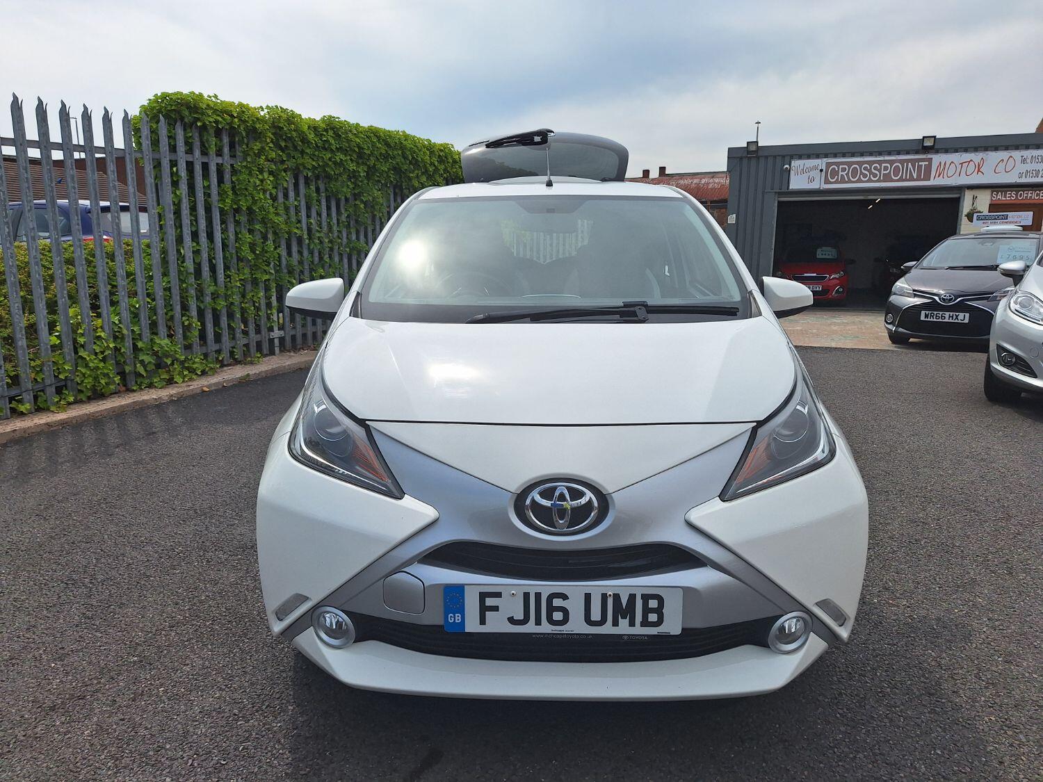 Used Toyota AYGO 2016 for sale - 76579891: Photo 28