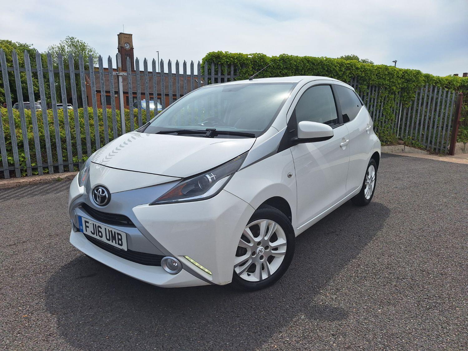 Used Toyota AYGO 2016 for sale - 76579891: Photo 45