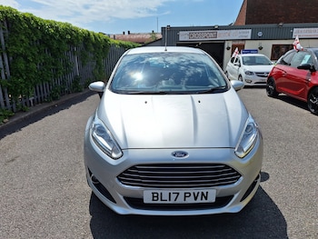 Used Ford Fiesta 2017 for sale - 79112572: Photo