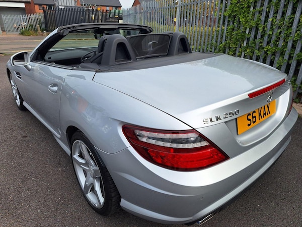 Used Mercedes-Benz SLK 2013 for sale - 76281408: Photo 34