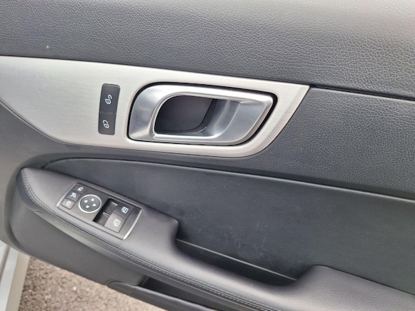 Used Mercedes-Benz SLK 2013 for sale - 76281408: Photo 41