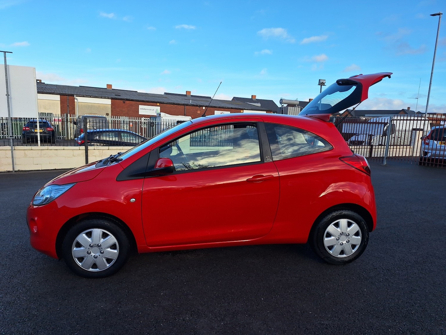 Used Ford Ka 2015 for sale - 76911028: Photo 39