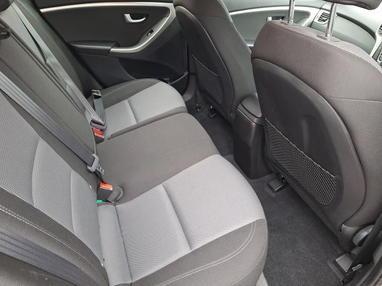 Used Hyundai i30 2015 for sale - 77687588: Photo 10