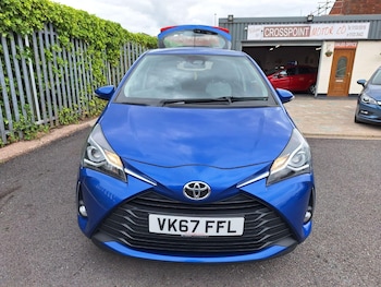 Used Toyota Yaris 2017 for sale - 75767134: Photo