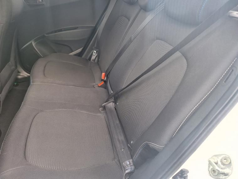 Used Hyundai i10 2016 for sale - 77687596: Photo 16