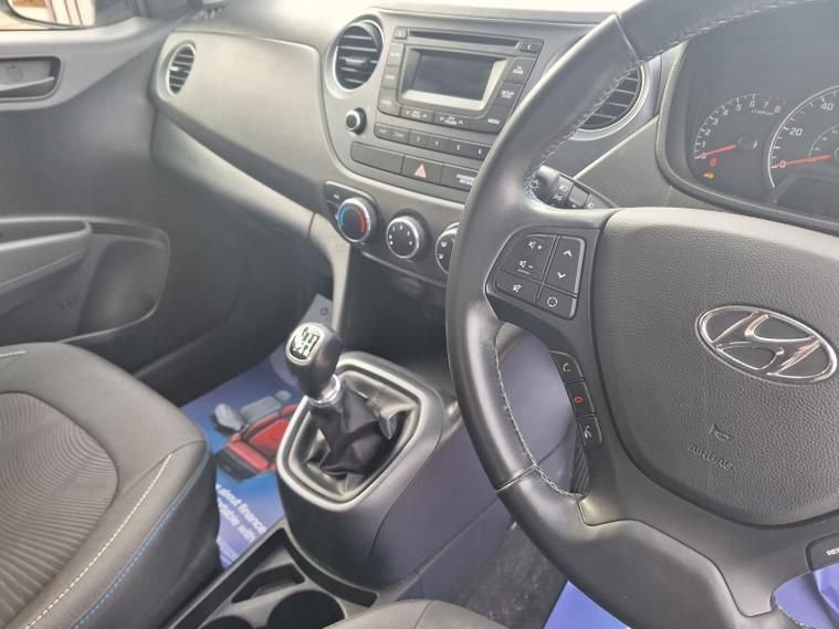 Used Hyundai i10 2016 for sale - 77687596: Photo 24