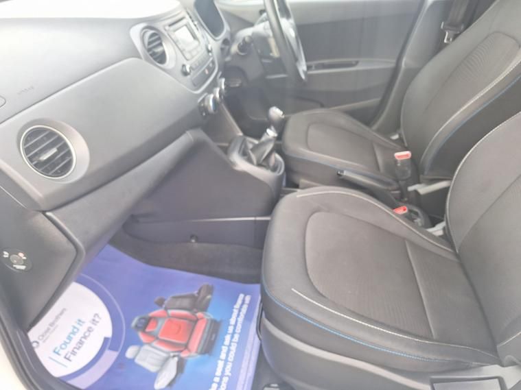 Used Hyundai i10 2016 for sale - 77687596: Photo 36