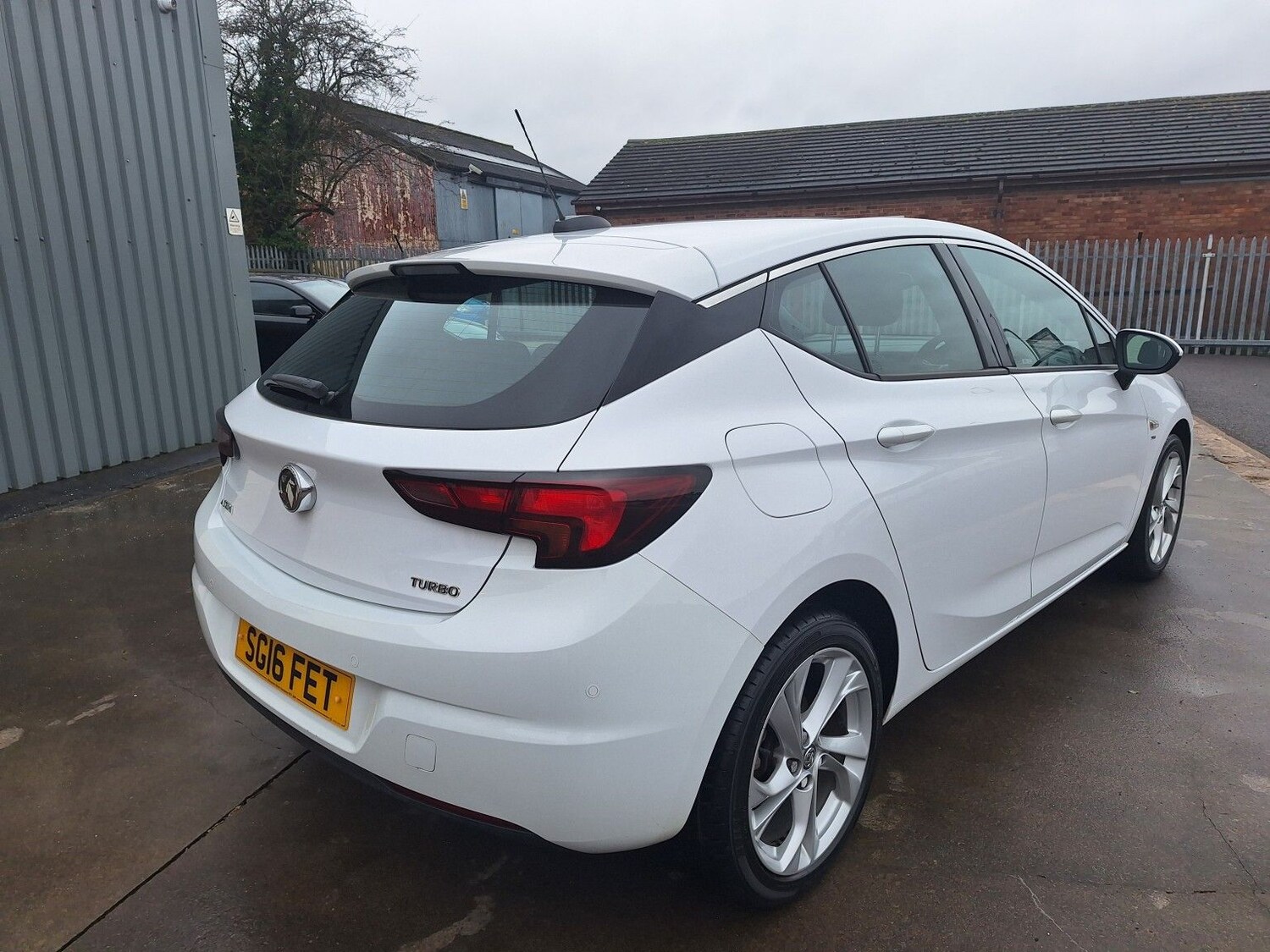 Used Vauxhall Astra 2016 for sale - 77810339: Photo 13