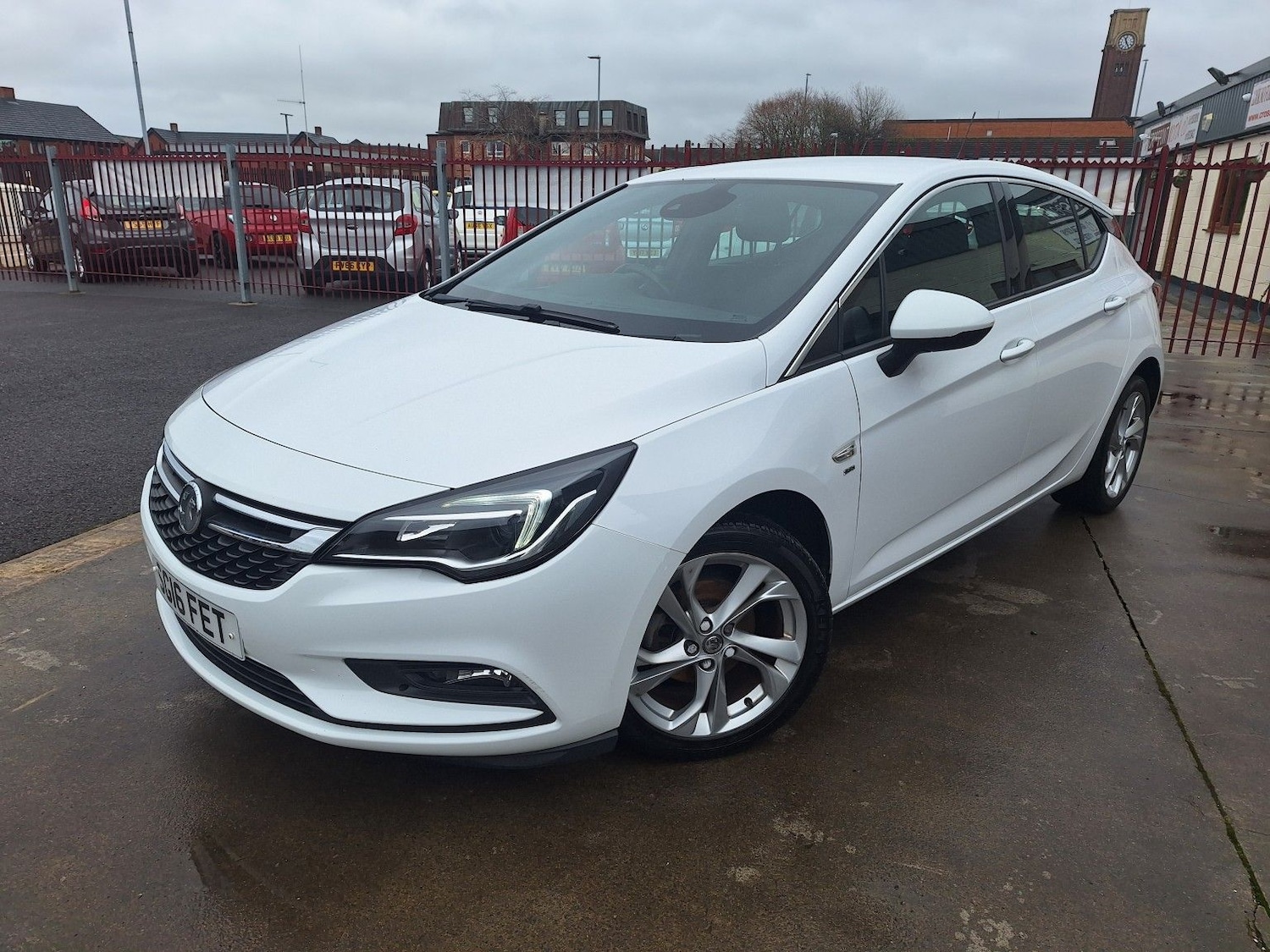 Used Vauxhall Astra 2016 for sale - 77810339: Photo 3