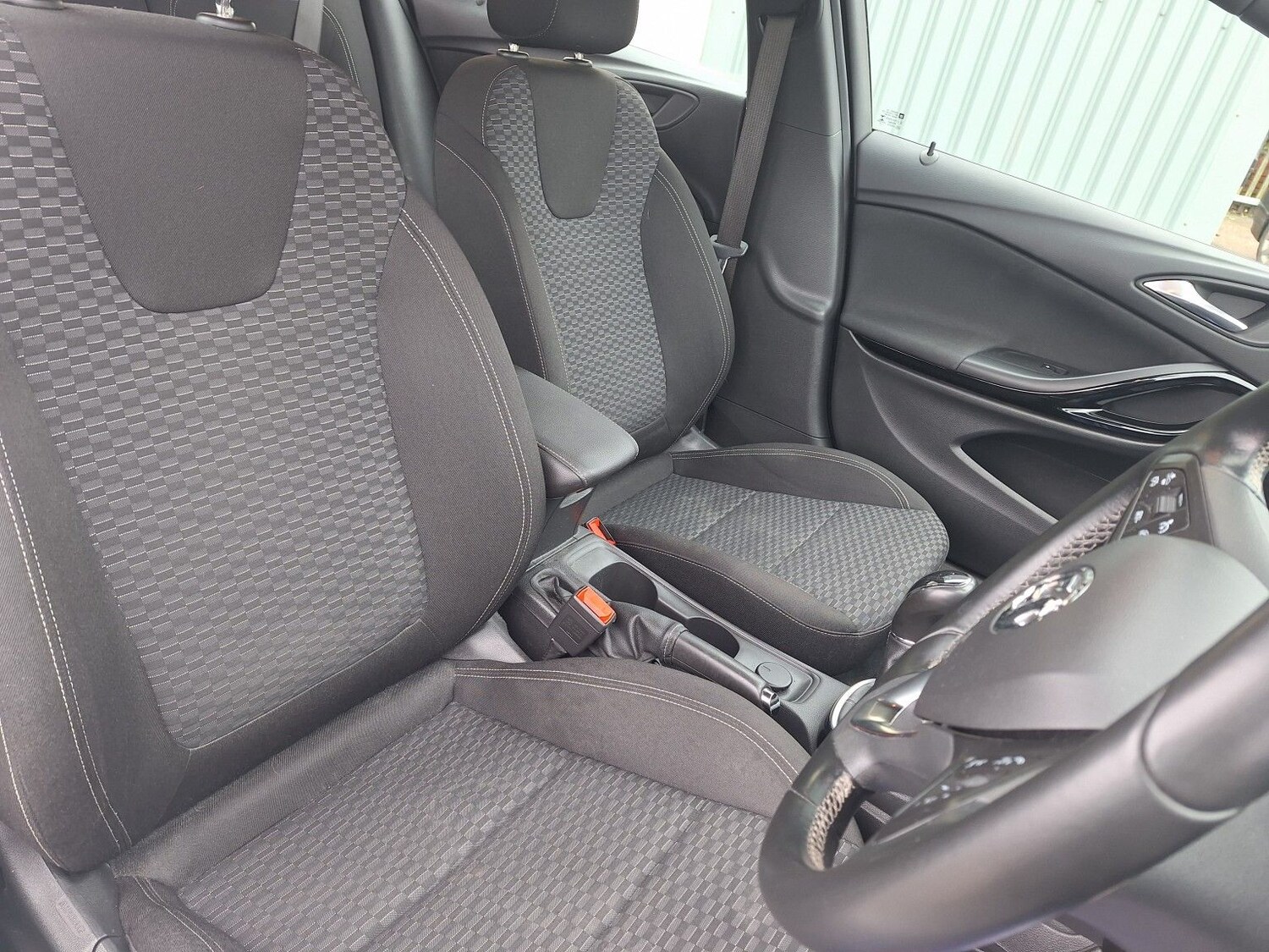 Used Vauxhall Astra 2016 for sale - 77810339: Photo 38