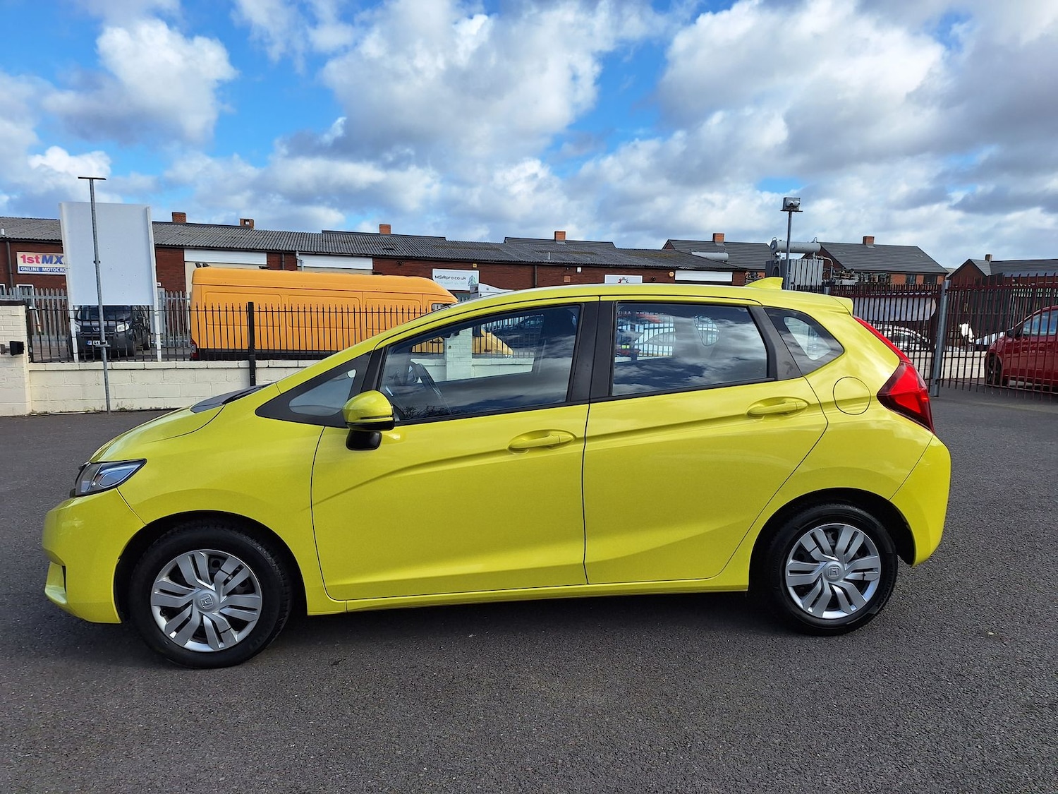Used Honda Jazz 2016 for sale - 78175837: Photo 15