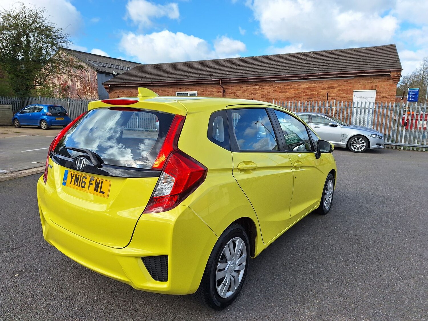 Used Honda Jazz 2016 for sale - 78175837: Photo 32