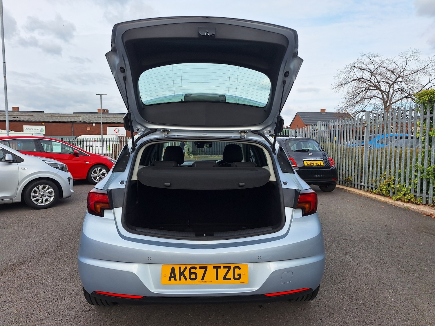 Used Vauxhall Astra 2017 for sale - 76397131: Photo 14