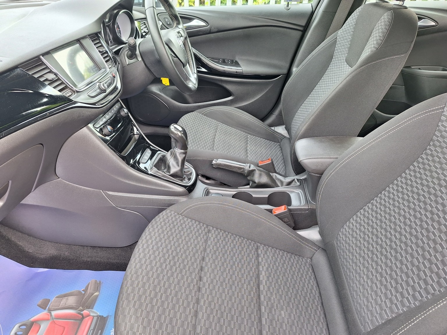 Used Vauxhall Astra 2017 for sale - 76397131: Photo 44