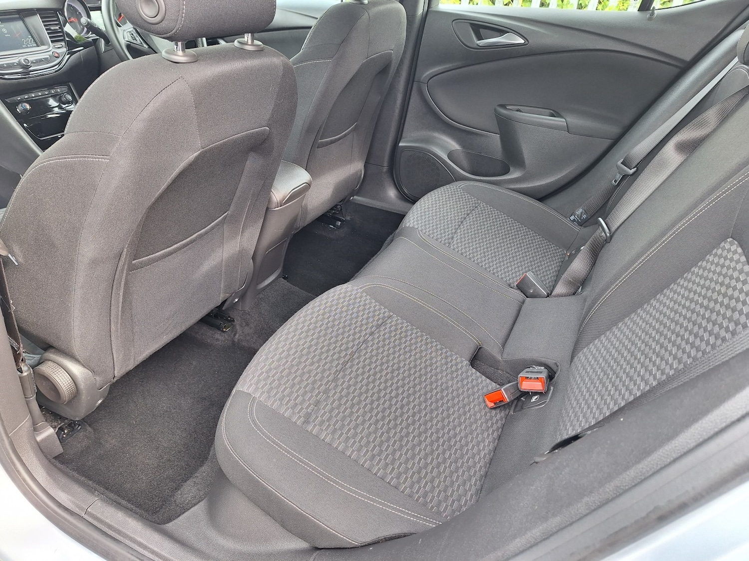 Used Vauxhall Astra 2017 for sale - 76397131: Photo 46