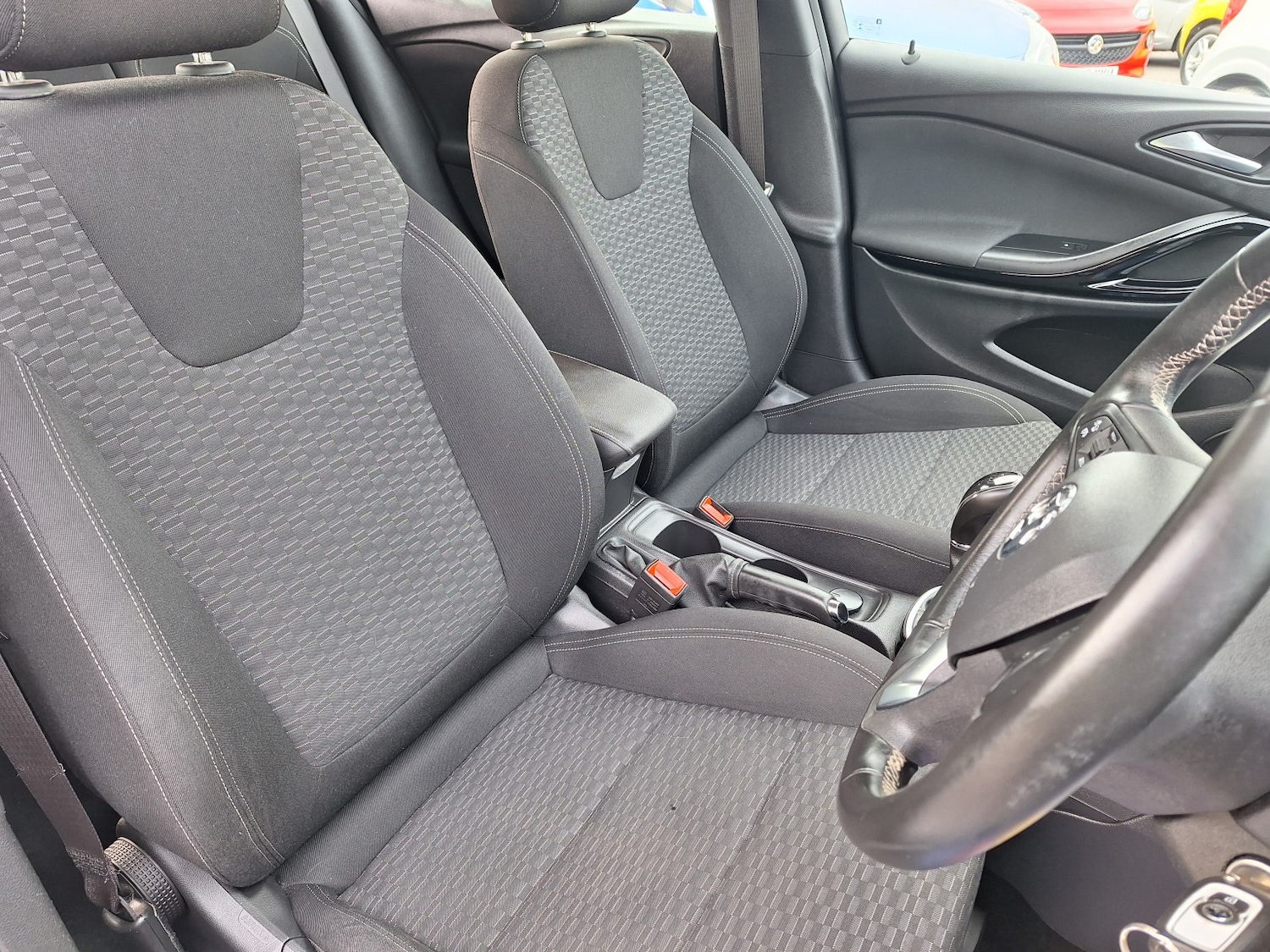 Used Vauxhall Astra 2017 for sale - 76397131: Photo 7