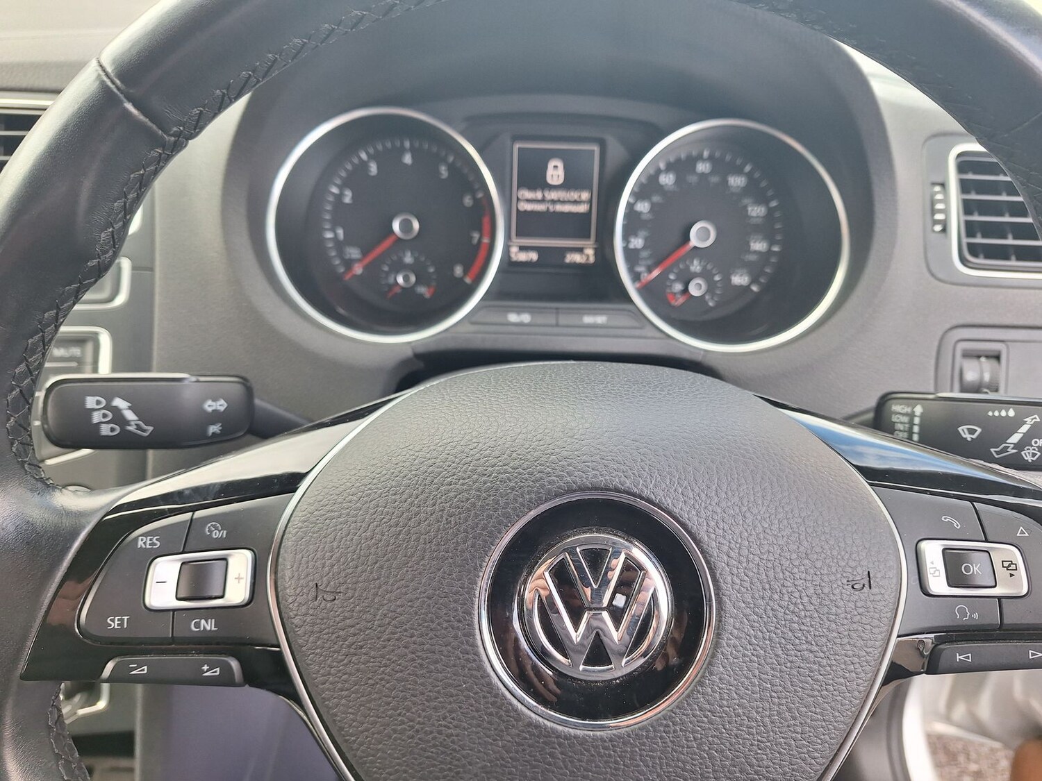 Used Volkswagen Polo 2016 for sale - 78088711: Photo 10