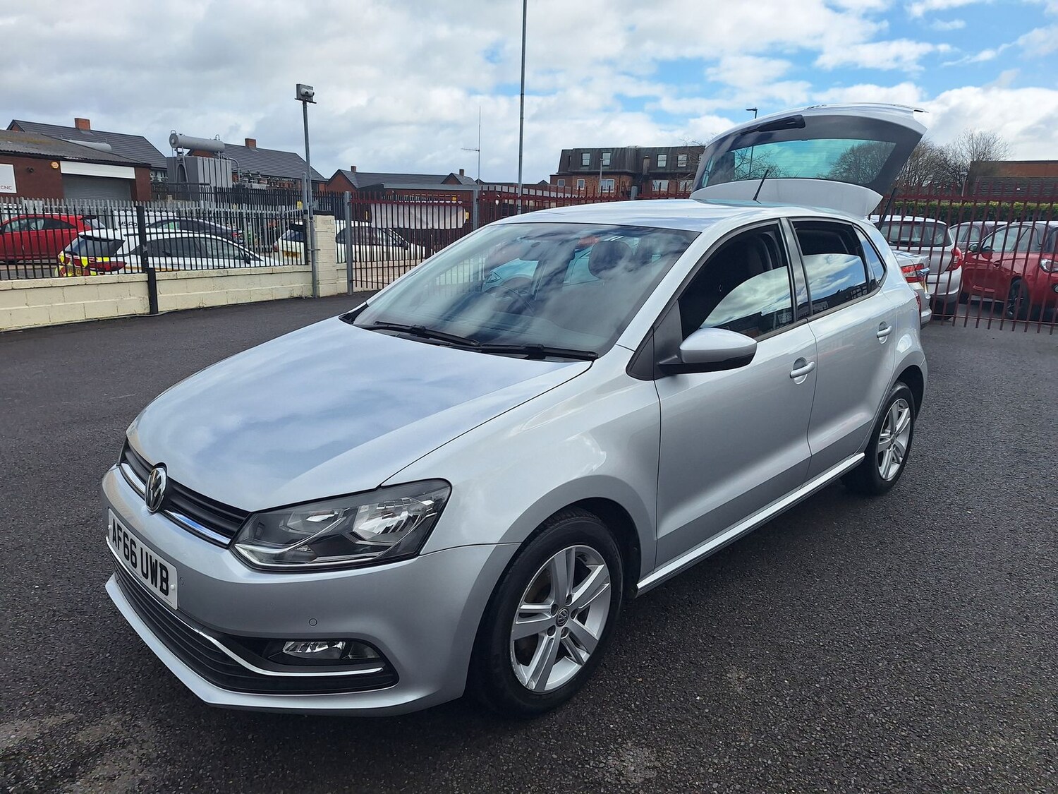 Used Volkswagen Polo 2016 for sale - 78088711: Photo 36