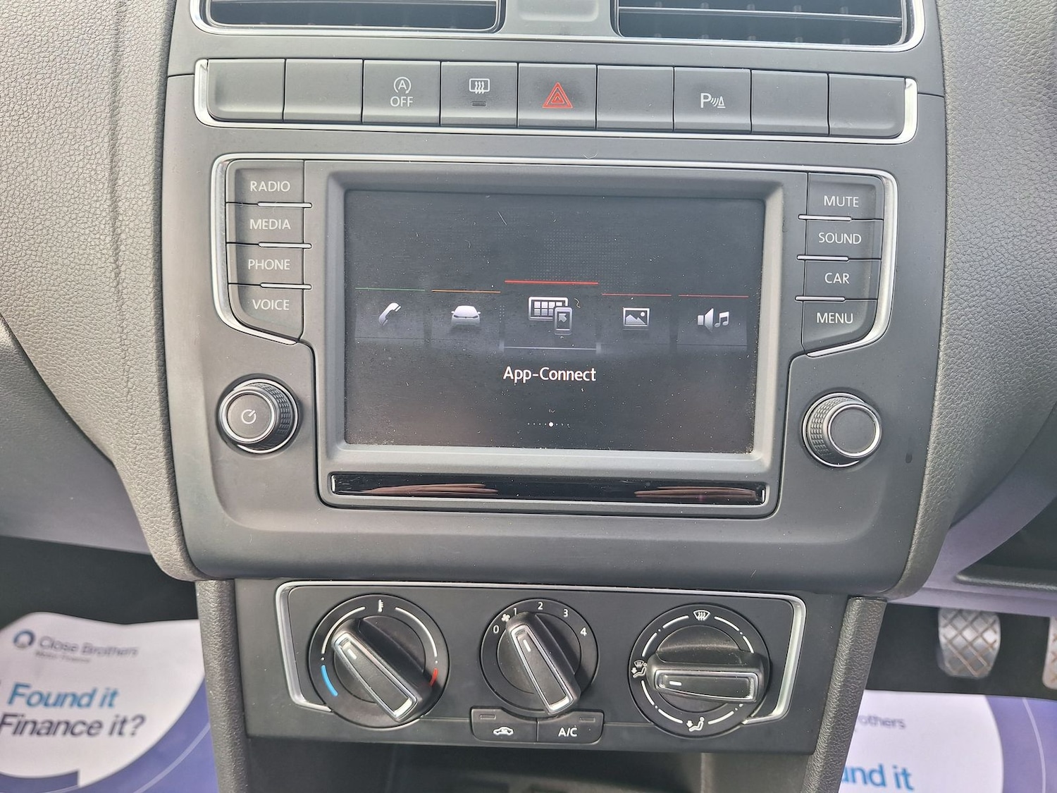 Used Volkswagen Polo 2016 for sale - 78088711: Photo 6