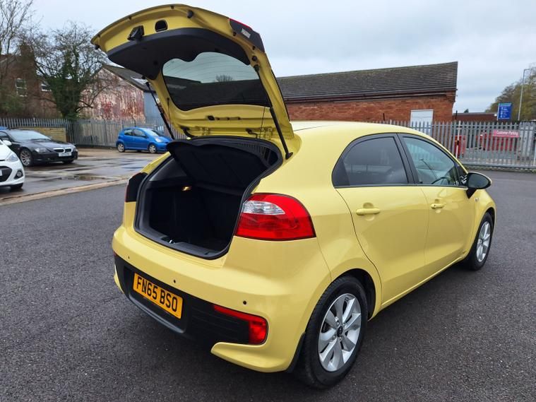 Used Kia Rio 2015 for sale - 77687602: Photo 32