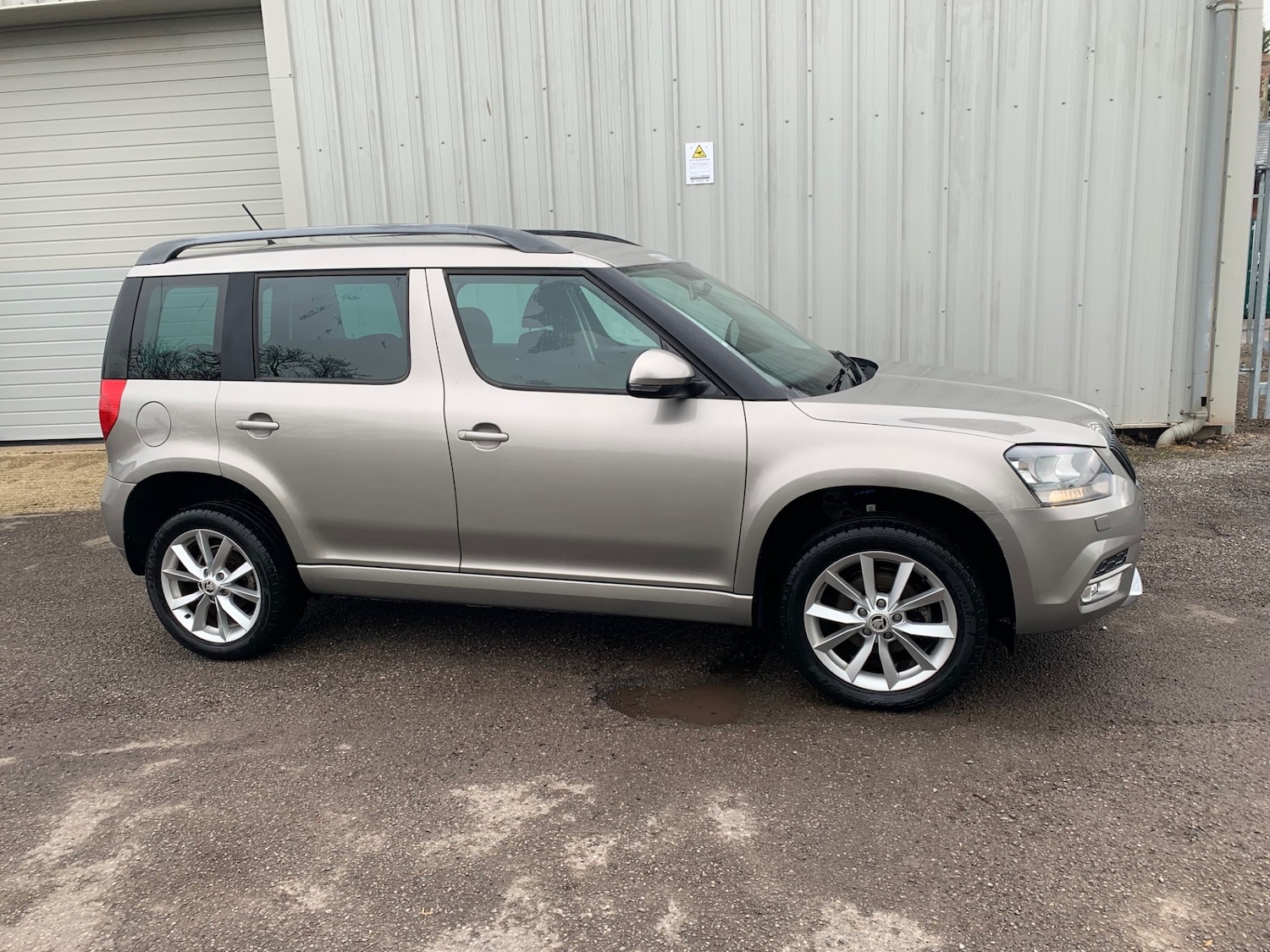 Used Skoda Yeti 2014 for sale - 77196726: Photo 3