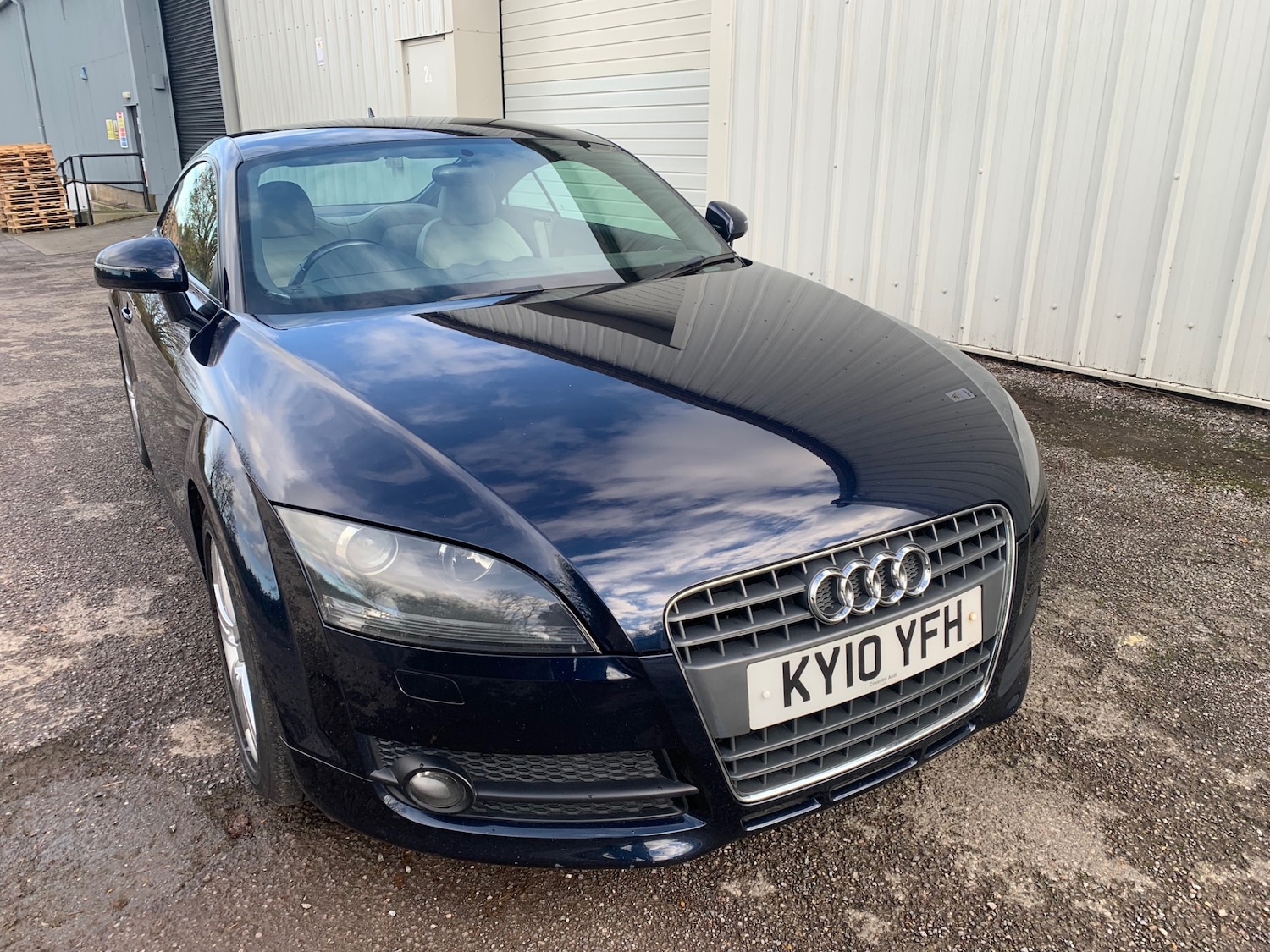 Used Audi TT 2010 for sale - 76626025: Photo 1