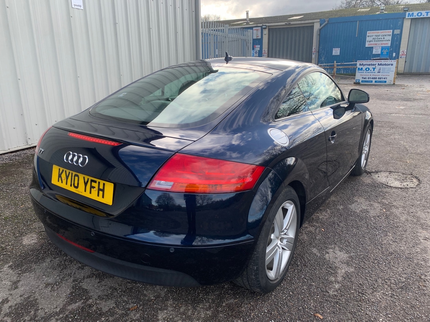 Used Audi TT 2010 for sale - 76626025: Photo 6