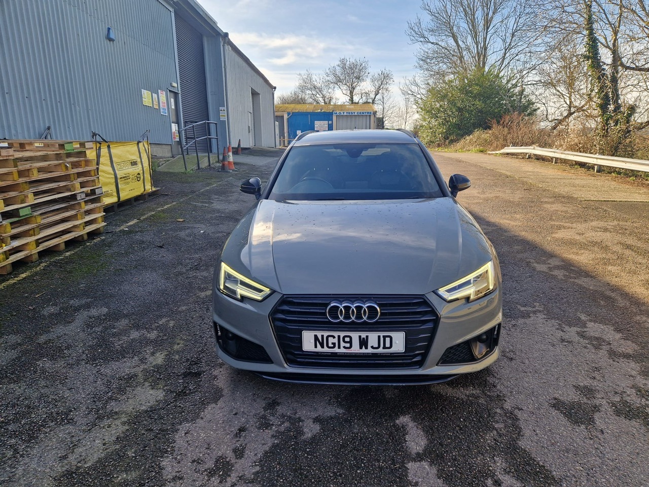 Used Audi A4 2019 for sale - 77715860: Photo 4