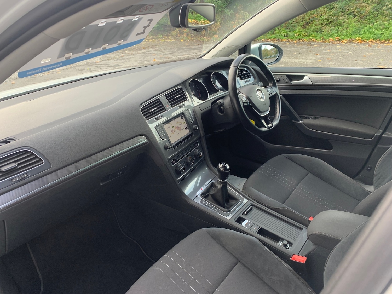 Used Volkswagen Golf 2016 for sale - 76625774: Photo 8