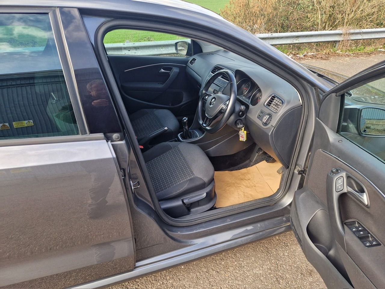 Used Volkswagen Polo 2017 for sale - 77715342: Photo 7