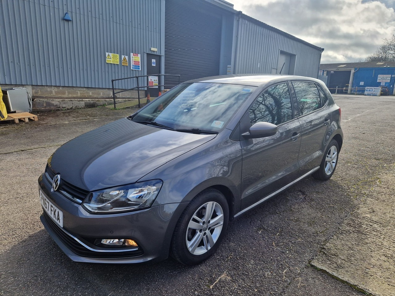 Used Volkswagen Polo 2017 for sale - 77715342: Photo 9