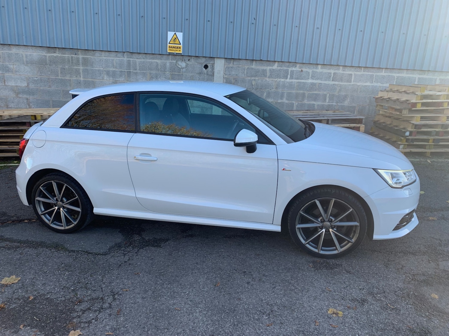 Used Audi A1 2016 for sale - 76637840: Photo 8