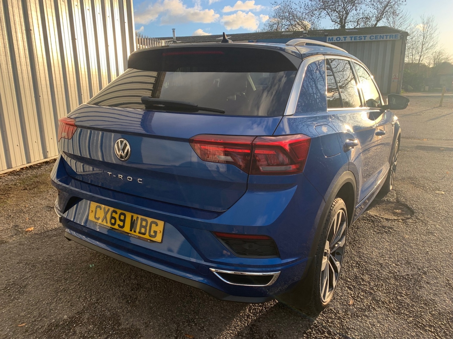 Used Volkswagen T-Roc 2019 for sale - 76637522: Photo 4