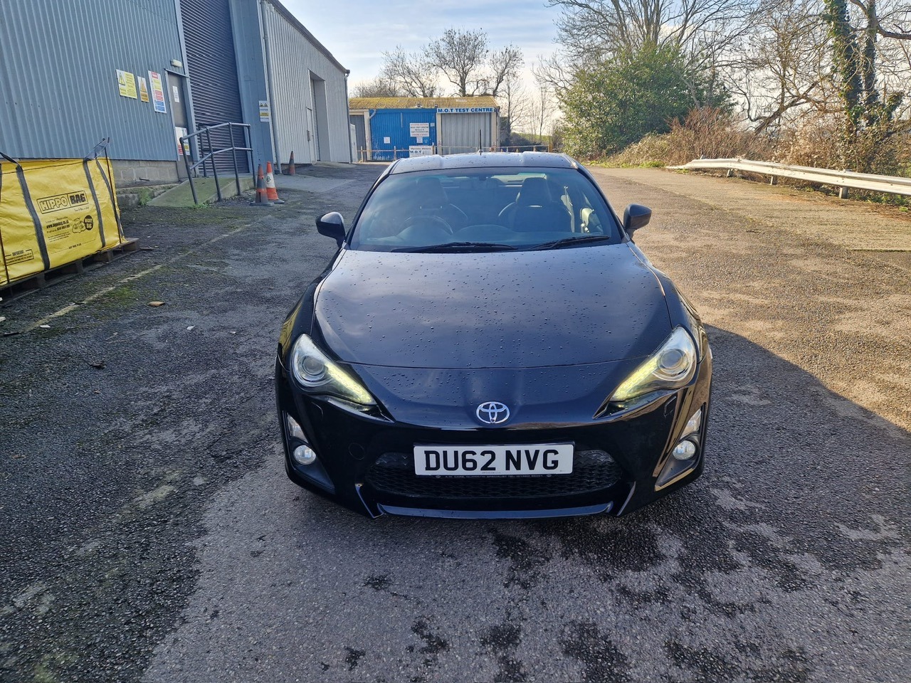 Used Toyota GT86 2013 for sale - 77715610: Photo 2