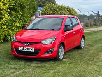 Used Hyundai i20 2013 for sale - 75085065: Photo