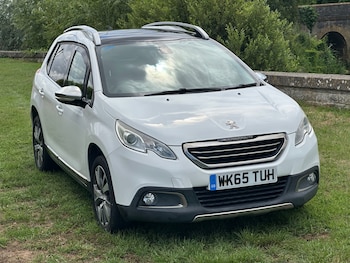 Used Peugeot 2008 2015 for sale - 75421279: Photo