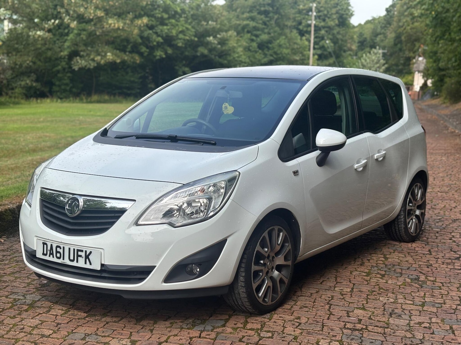 Used Vauxhall Meriva 2011 for sale - 76987628: Photo 18