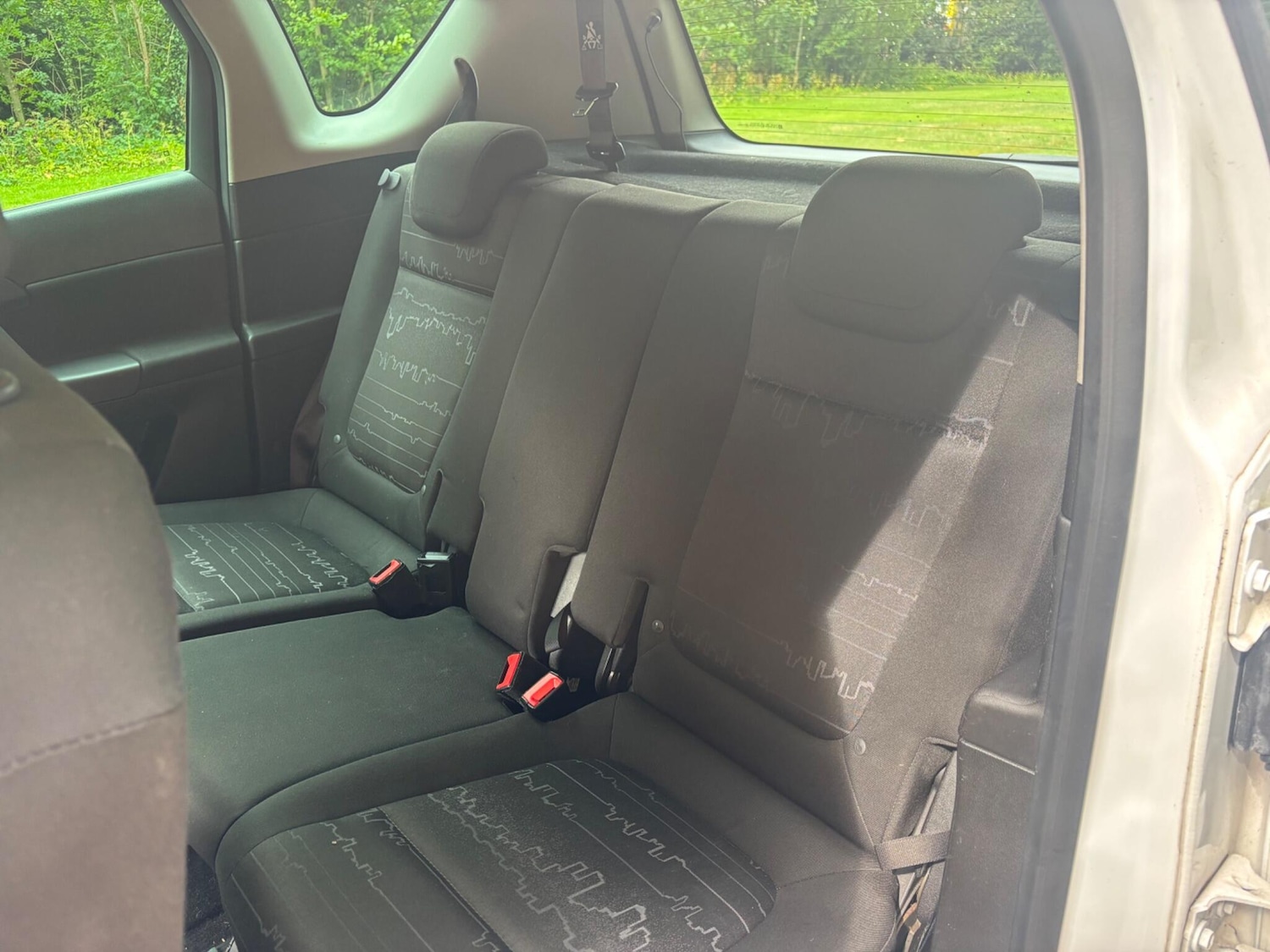 Used Vauxhall Meriva 2011 for sale - 76987628: Photo 8