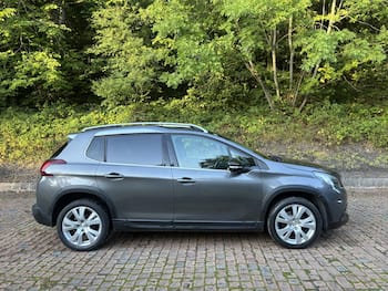 Used Peugeot 2008 2017 for sale - 79315017: Photo