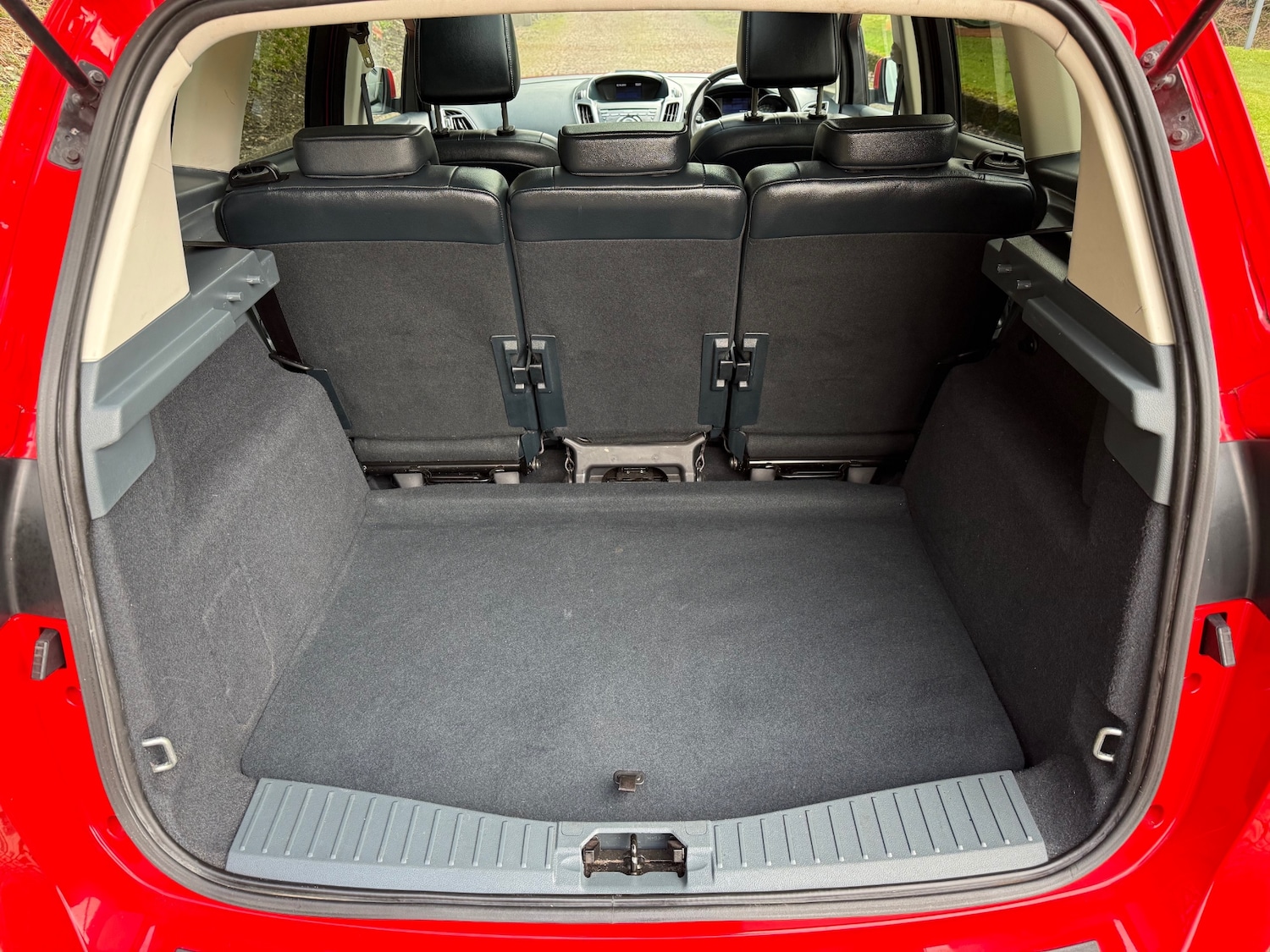 Used Ford C-Max 2013 for sale - 77804035: Photo 24