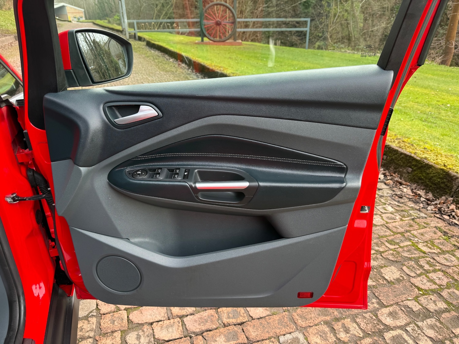 Used Ford C-Max 2013 for sale - 77804035: Photo 28