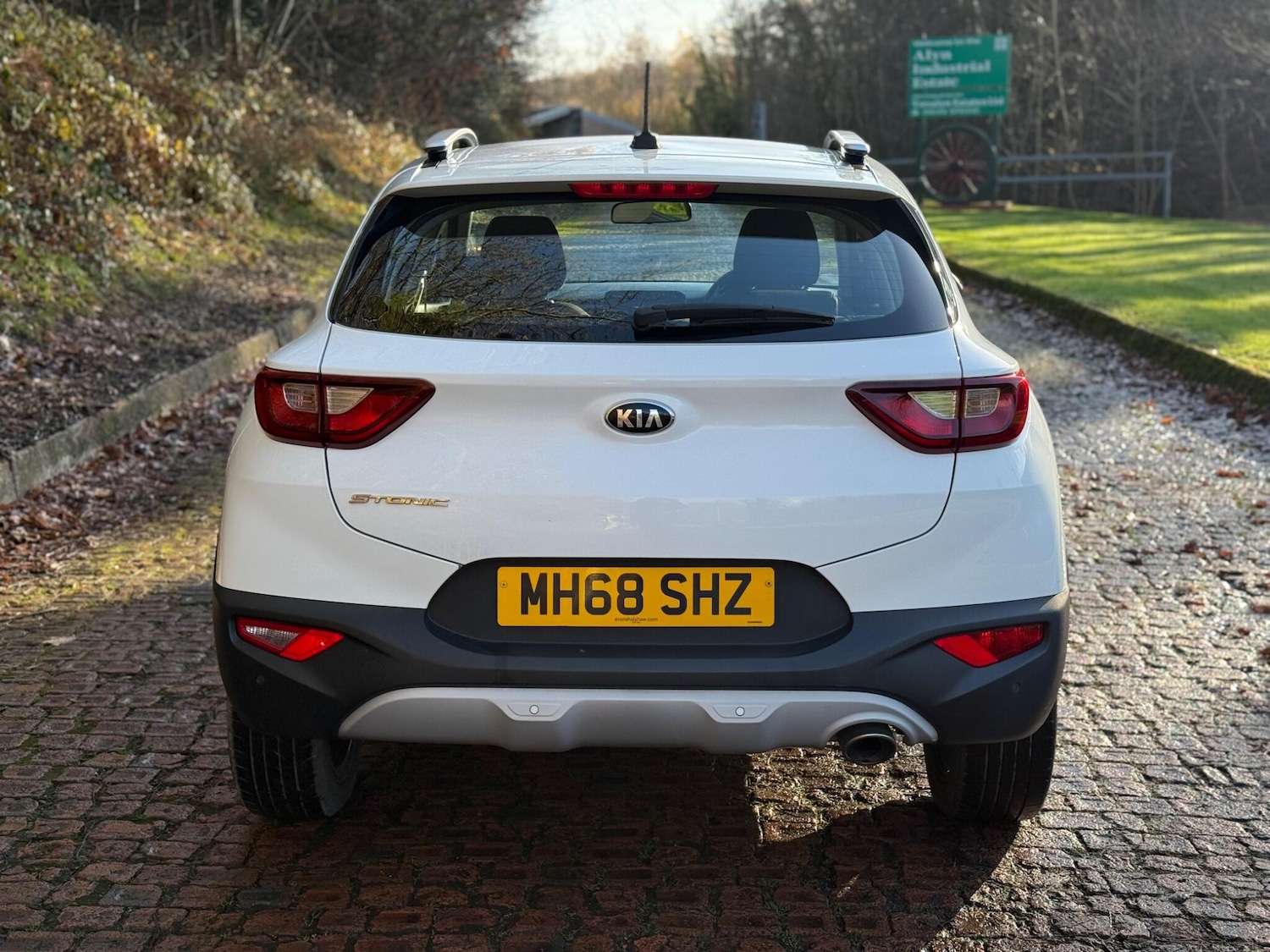 Used Kia Stonic 2019 for sale - 76801249: Photo 14