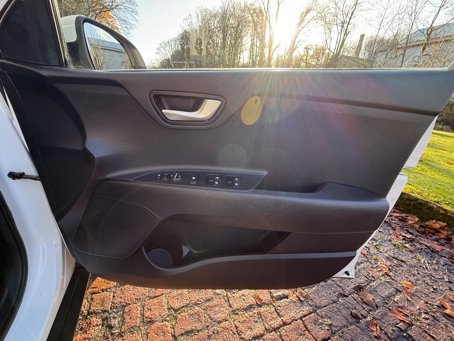 Used Kia Stonic 2019 for sale - 76801249: Photo 26