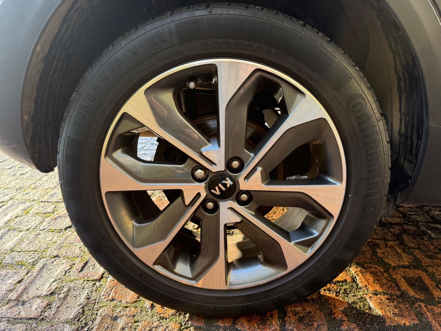 Used Kia Stonic 2019 for sale - 76801249: Photo 27