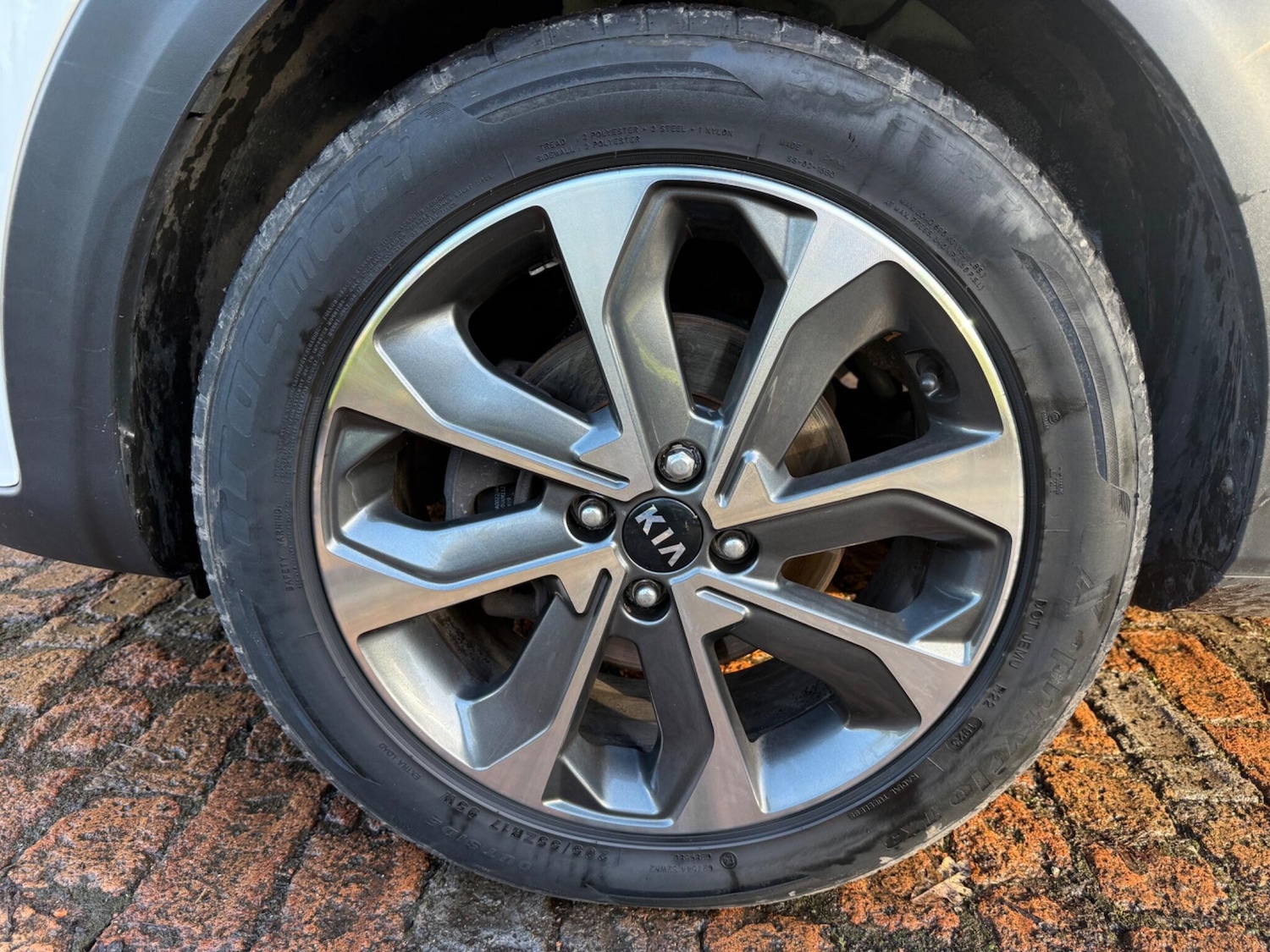 Used Kia Stonic 2019 for sale - 76801249: Photo 29